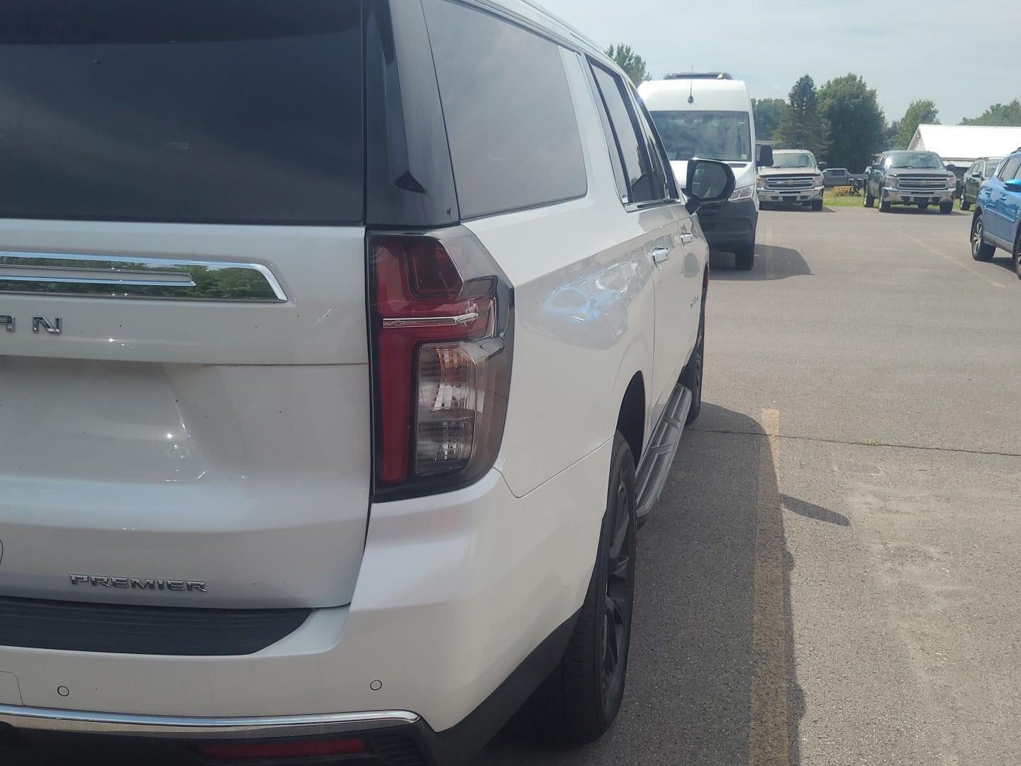 2023 Chevrolet Suburban Premier