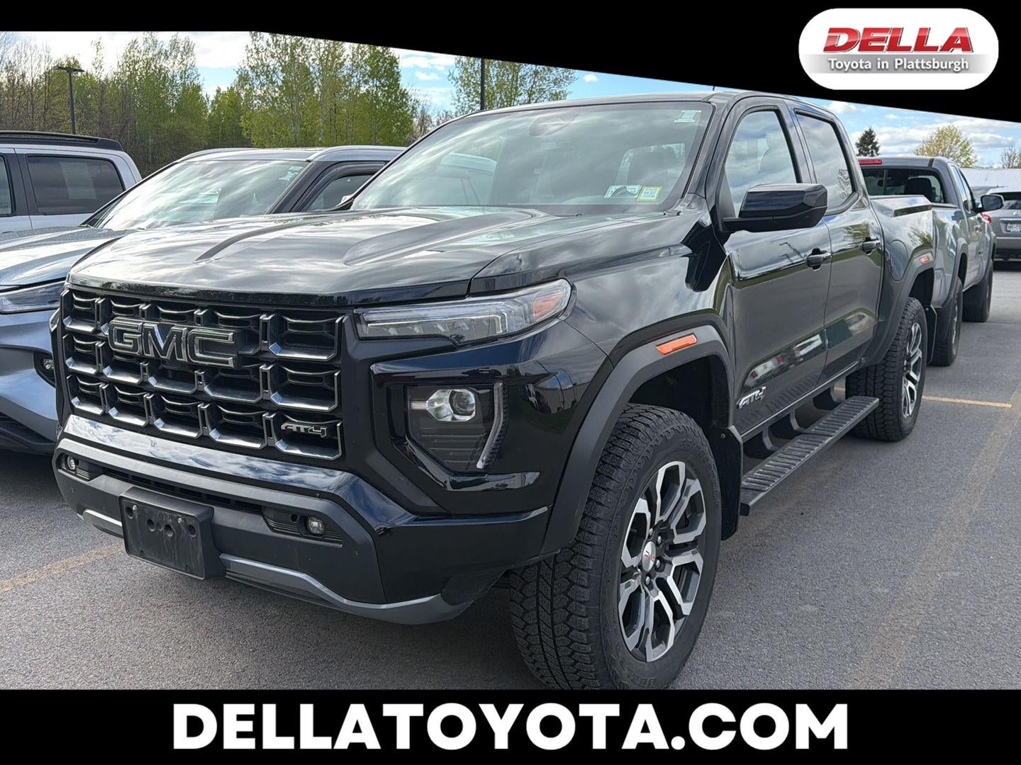 2024 GMC Canyon 4WD AT4 Crew Cab Short Box's photo