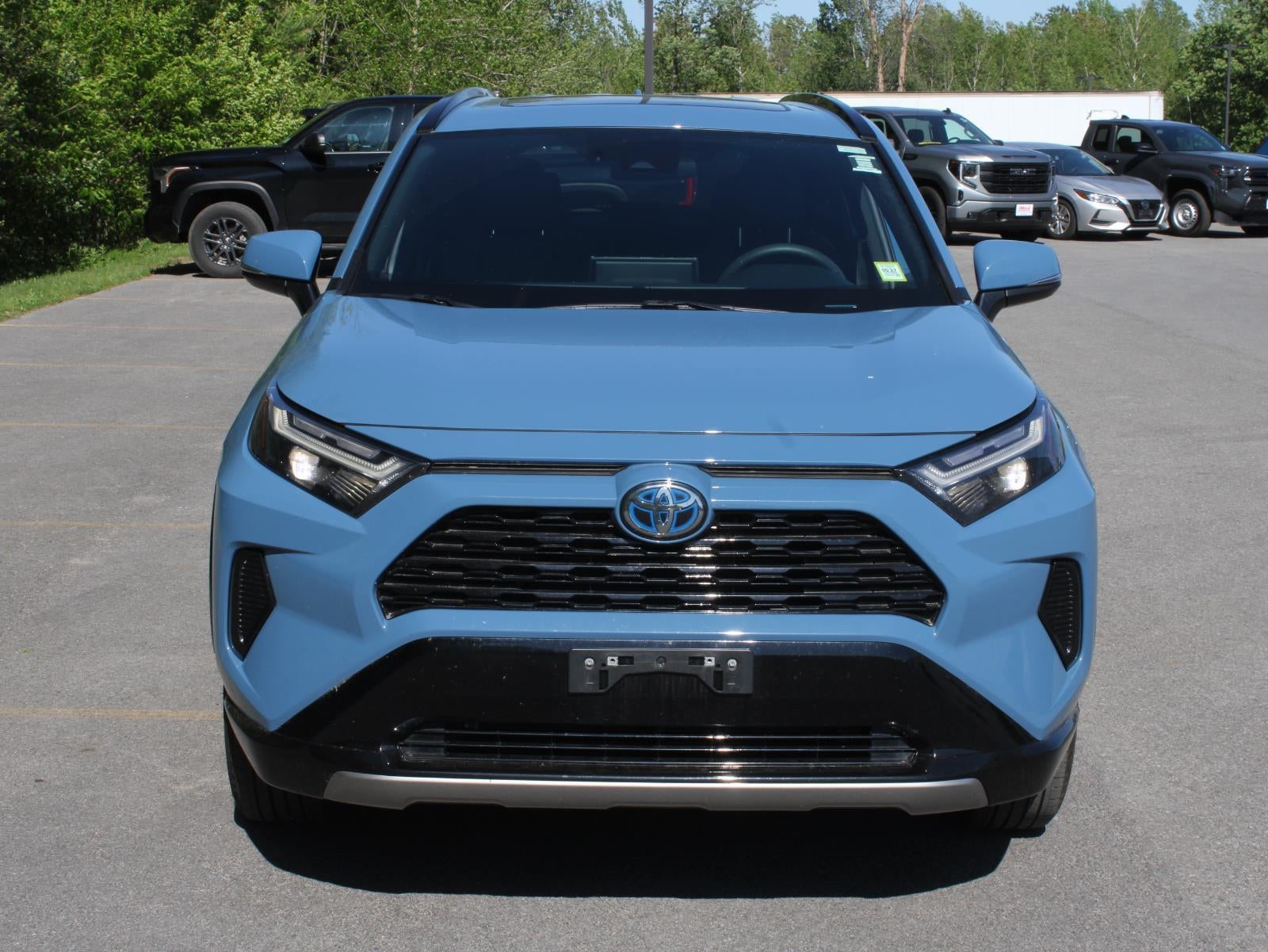 2024 Toyota RAV4 Hybrid SE