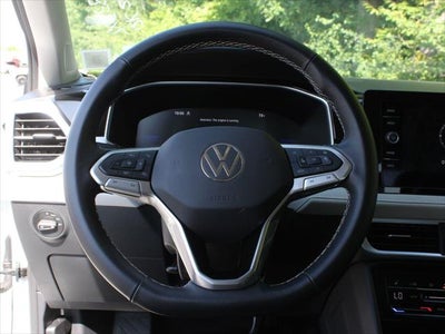 2026 Volkswagen Taos SE