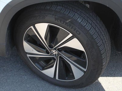 2026 Volkswagen Taos SE