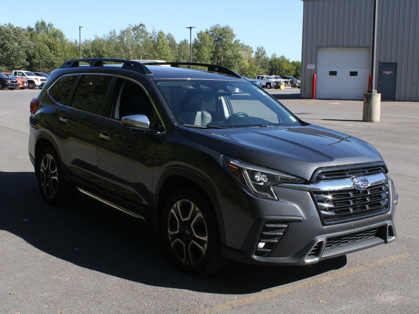 2023 Subaru Ascent Touring - Photo 3