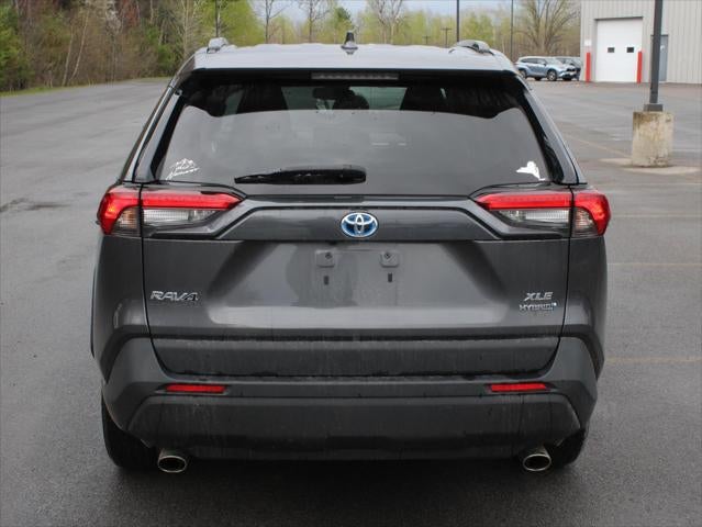 2022 Toyota RAV4 Hybrid XLE