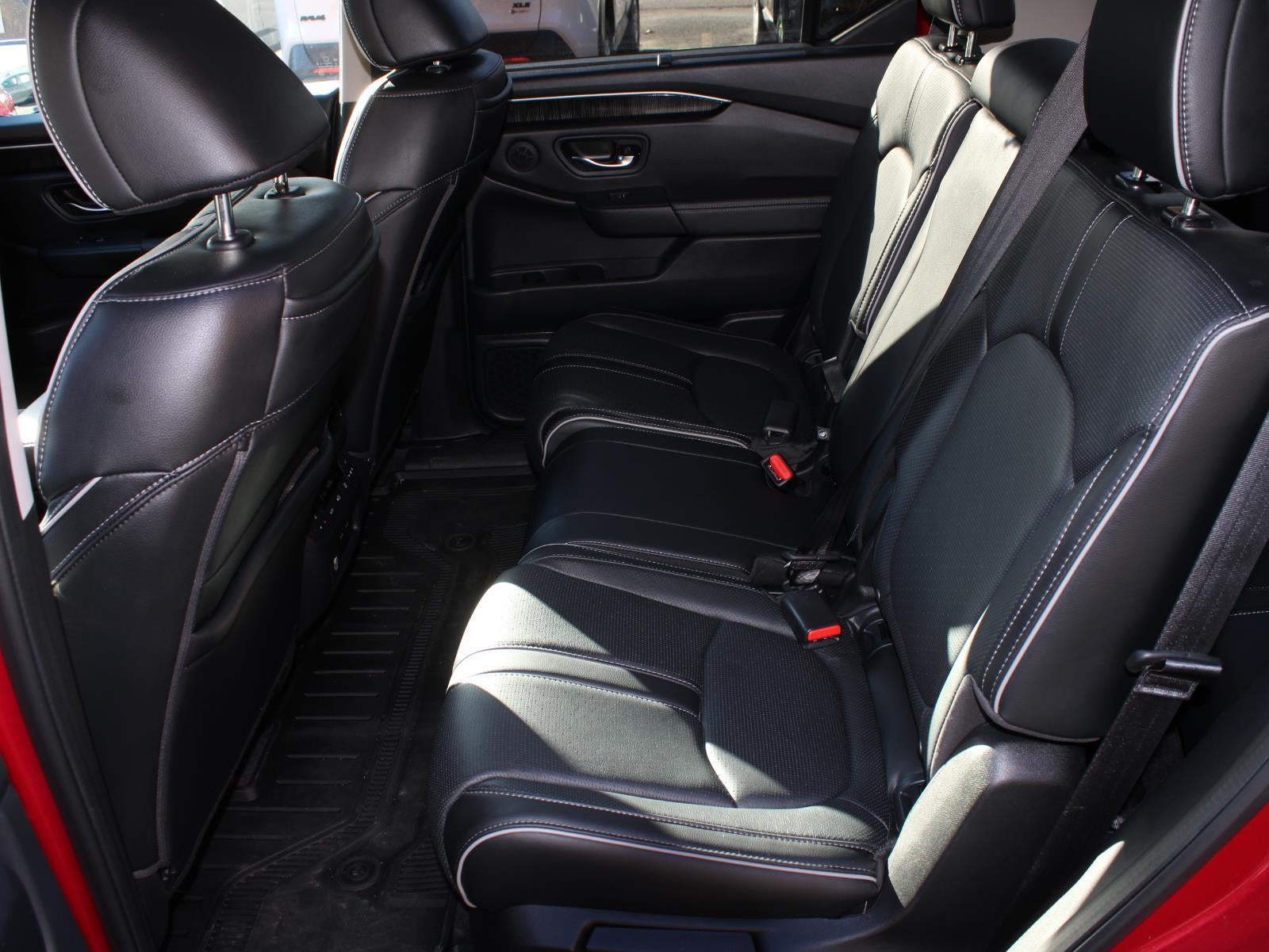 2023 Honda Pilot Elite