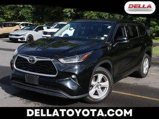 2021 Toyota Highlander LE