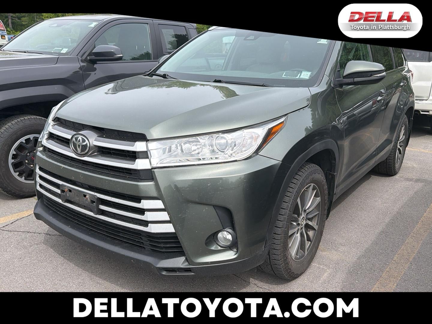 2019 Toyota Highlander SE