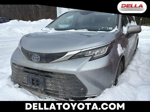 2023 Toyota Sienna XLE
