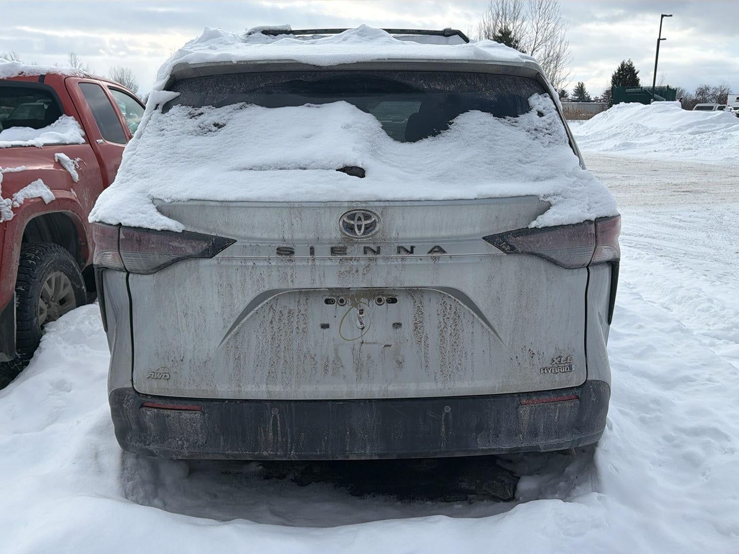 2023 Toyota Sienna XLE