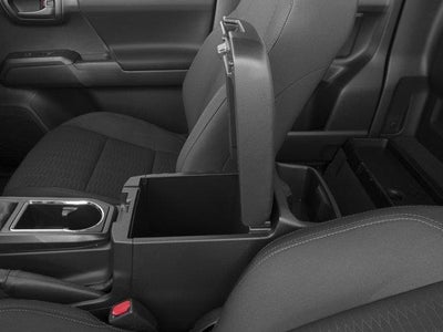 2017 Toyota Tacoma SR