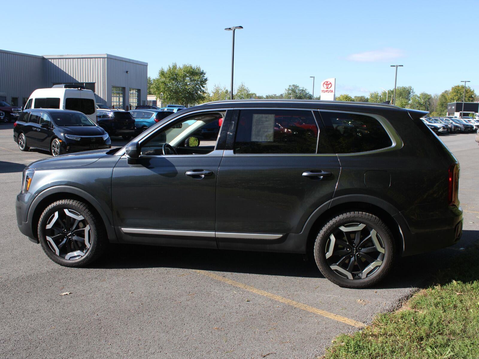 2024 Kia Telluride S