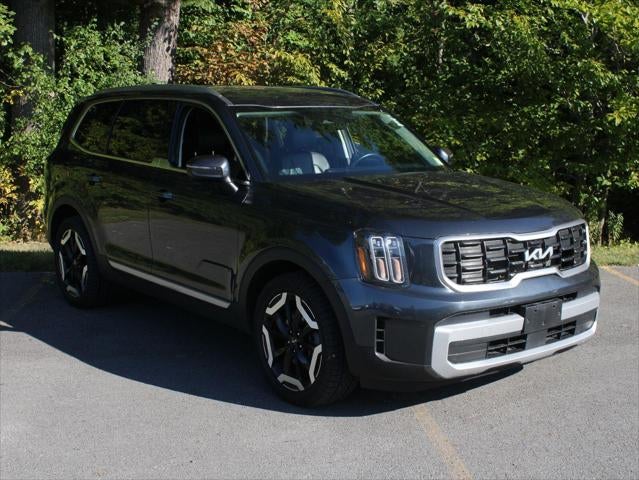 2024 Kia Telluride S - Photo 24