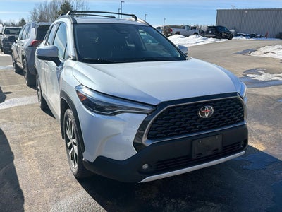 2023 Toyota Corolla Cross XLE