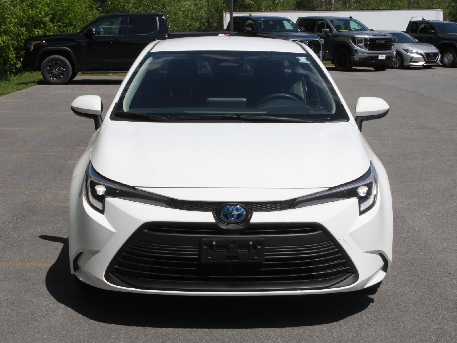 2025 Toyota Corolla Hybrid LE