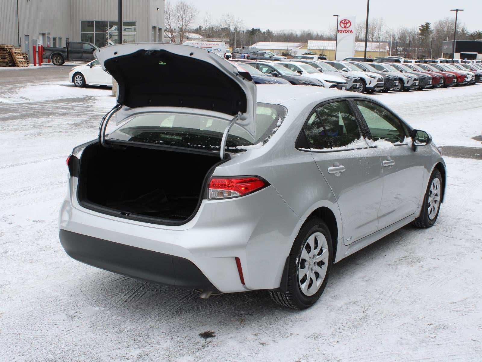 2024 Toyota Corolla Hybrid LE