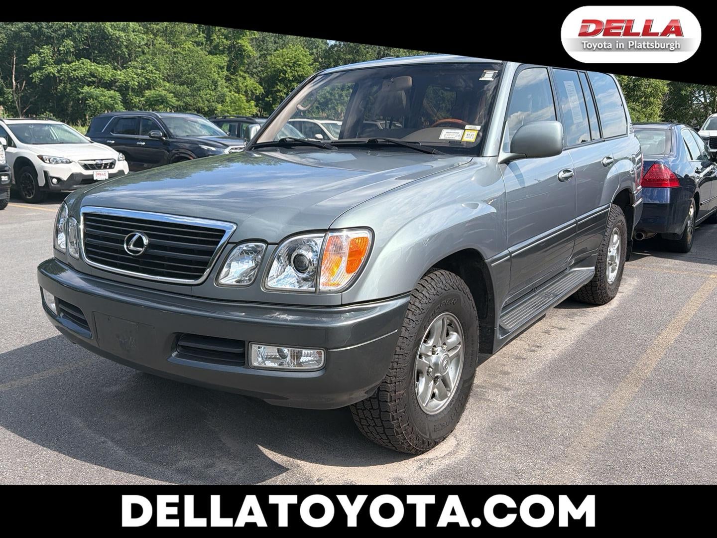 2001 Lexus LX 600 470's photo