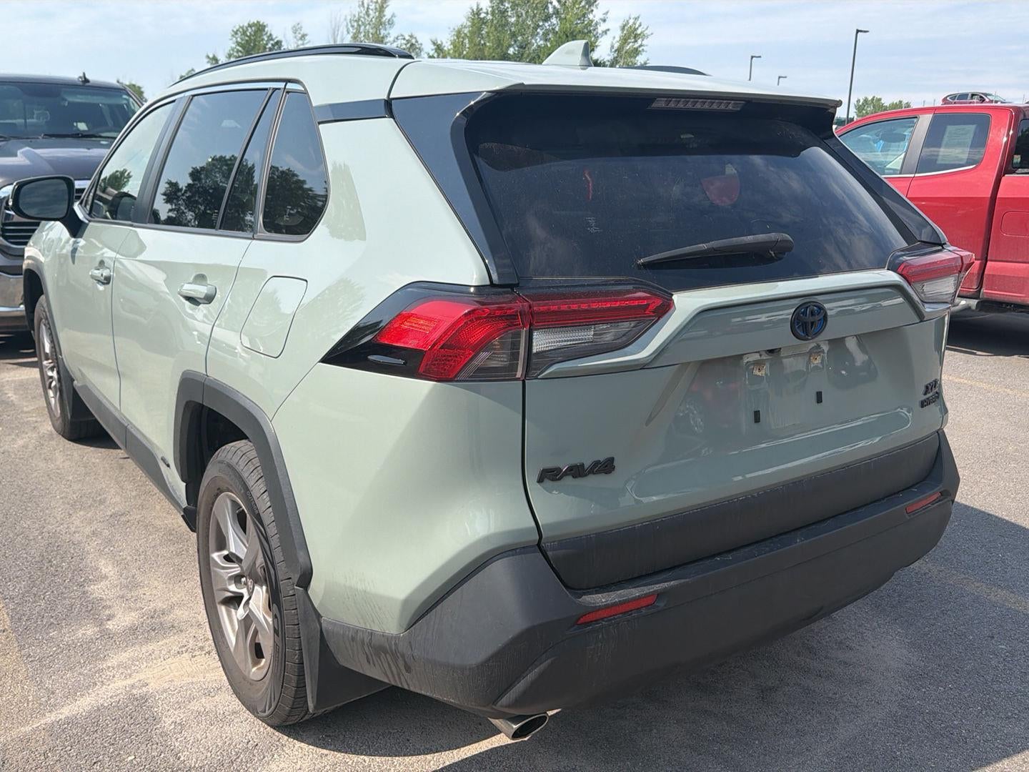 2023 Toyota RAV4 Hybrid XLE