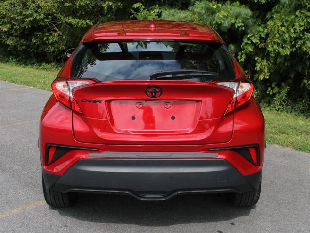 2022 Toyota C-HR XLE