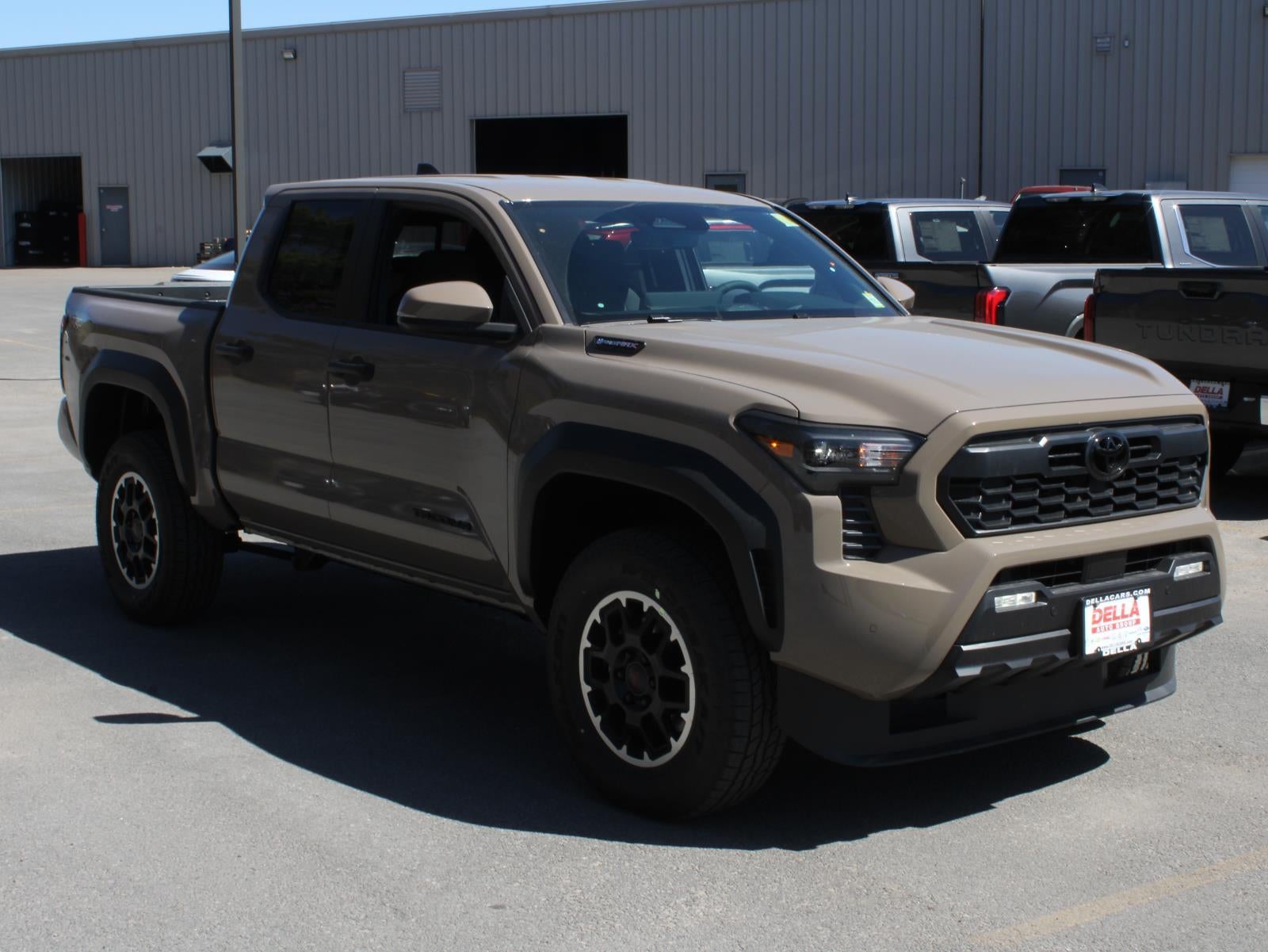 2026 Toyota Tacoma i-FORCE MAX Tacoma TRD Off-Road
