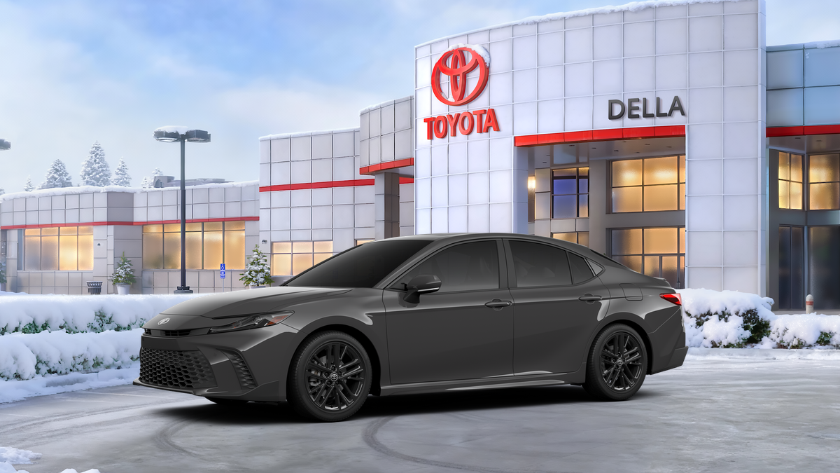 2026 Toyota Camry SE AWD