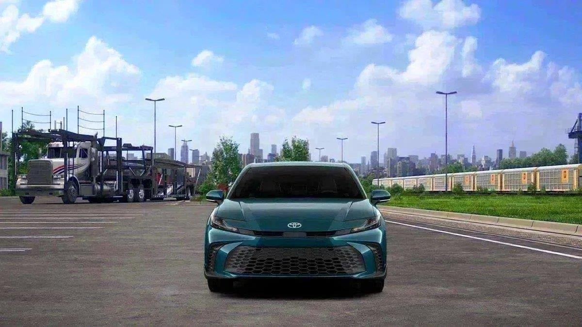 2026 Toyota Camry SE AWD