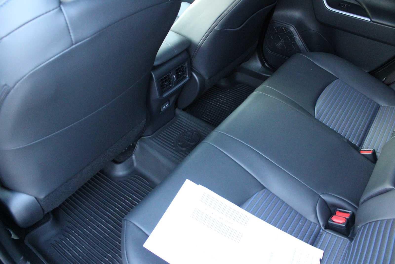 2025 Toyota RAV4 Hybrid XSE