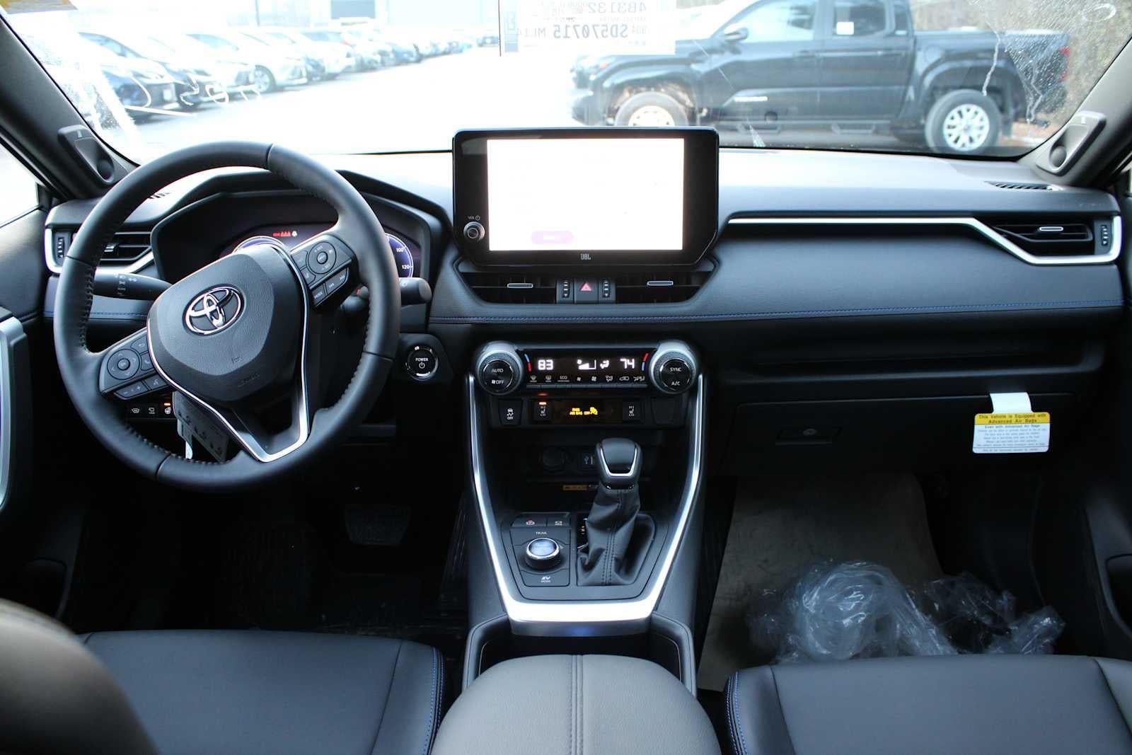 2025 Toyota RAV4 Hybrid XSE