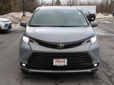 2026 Toyota Sienna Woodland Edition