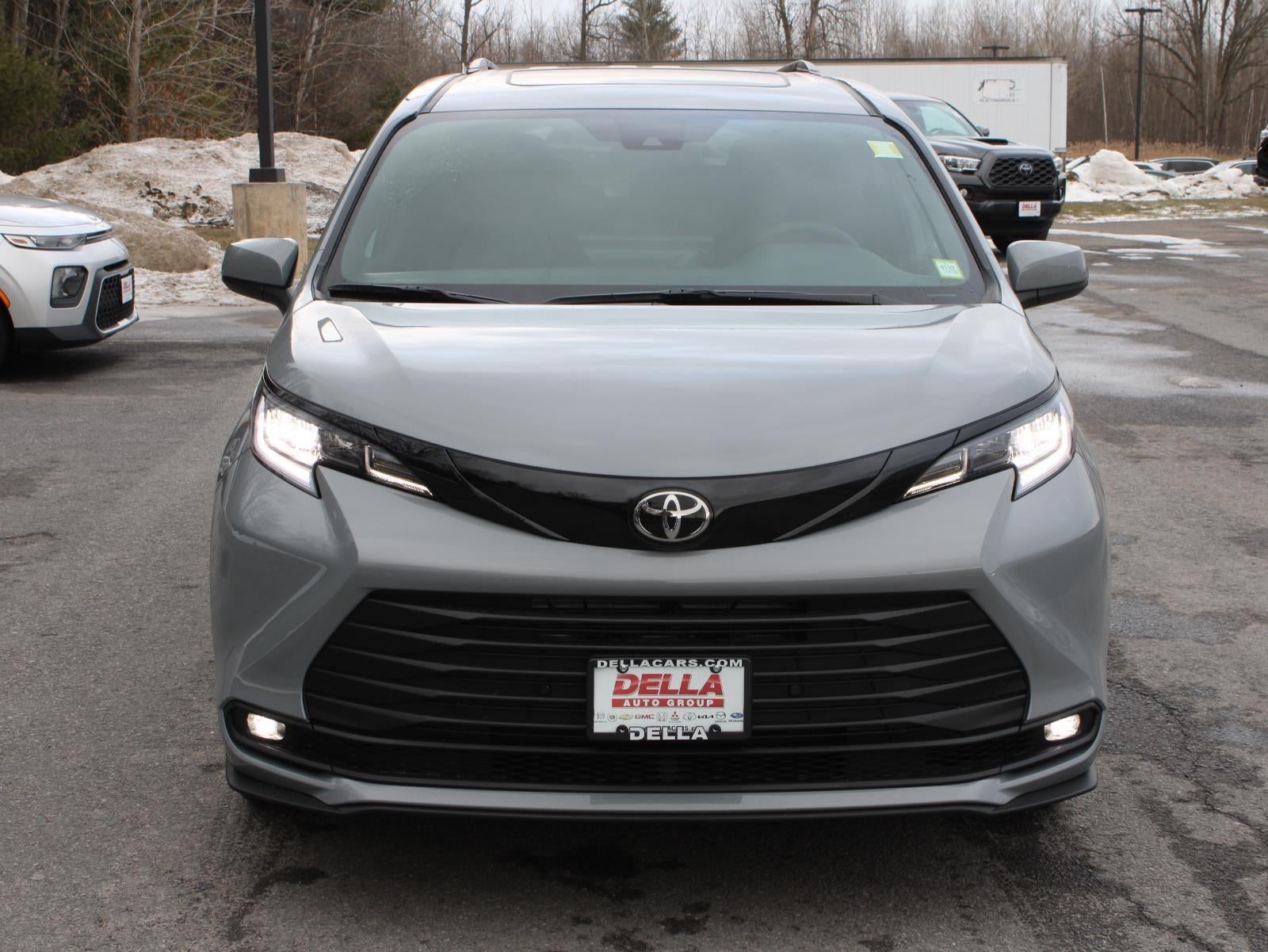 2026 Toyota Sienna Woodland Edition