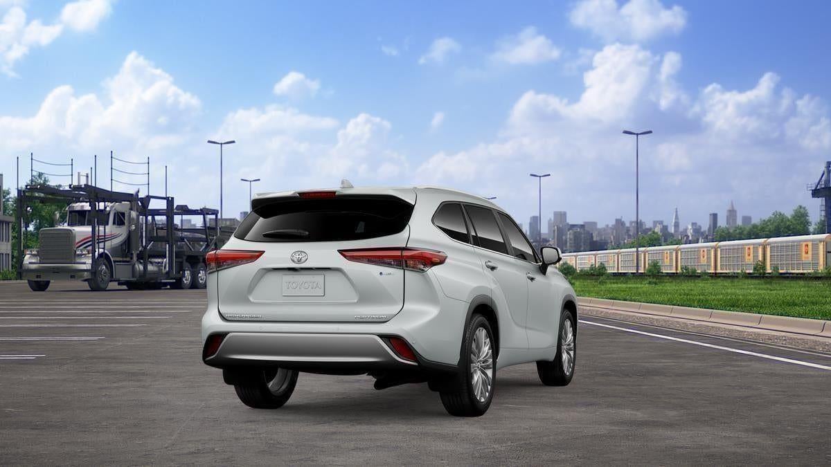 2026 Toyota Highlander Hybrid Platinum