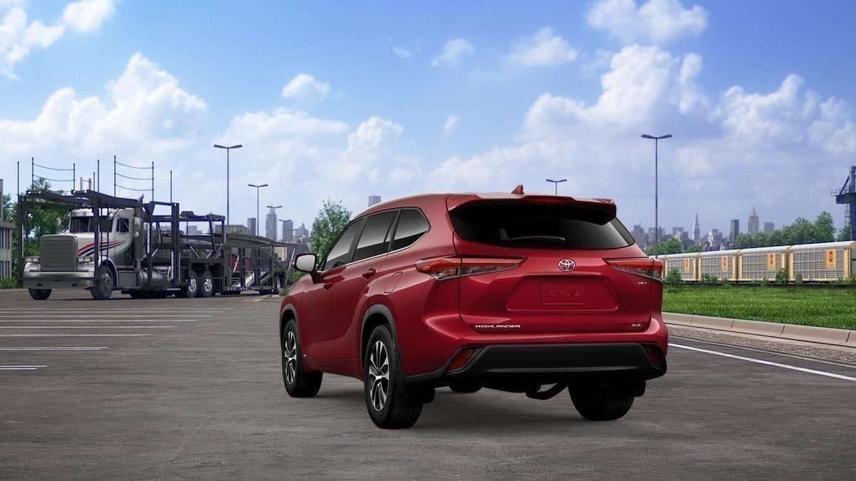 2026 Toyota Highlander Hybrid XLE