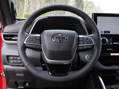 2026 Toyota Highlander XSE