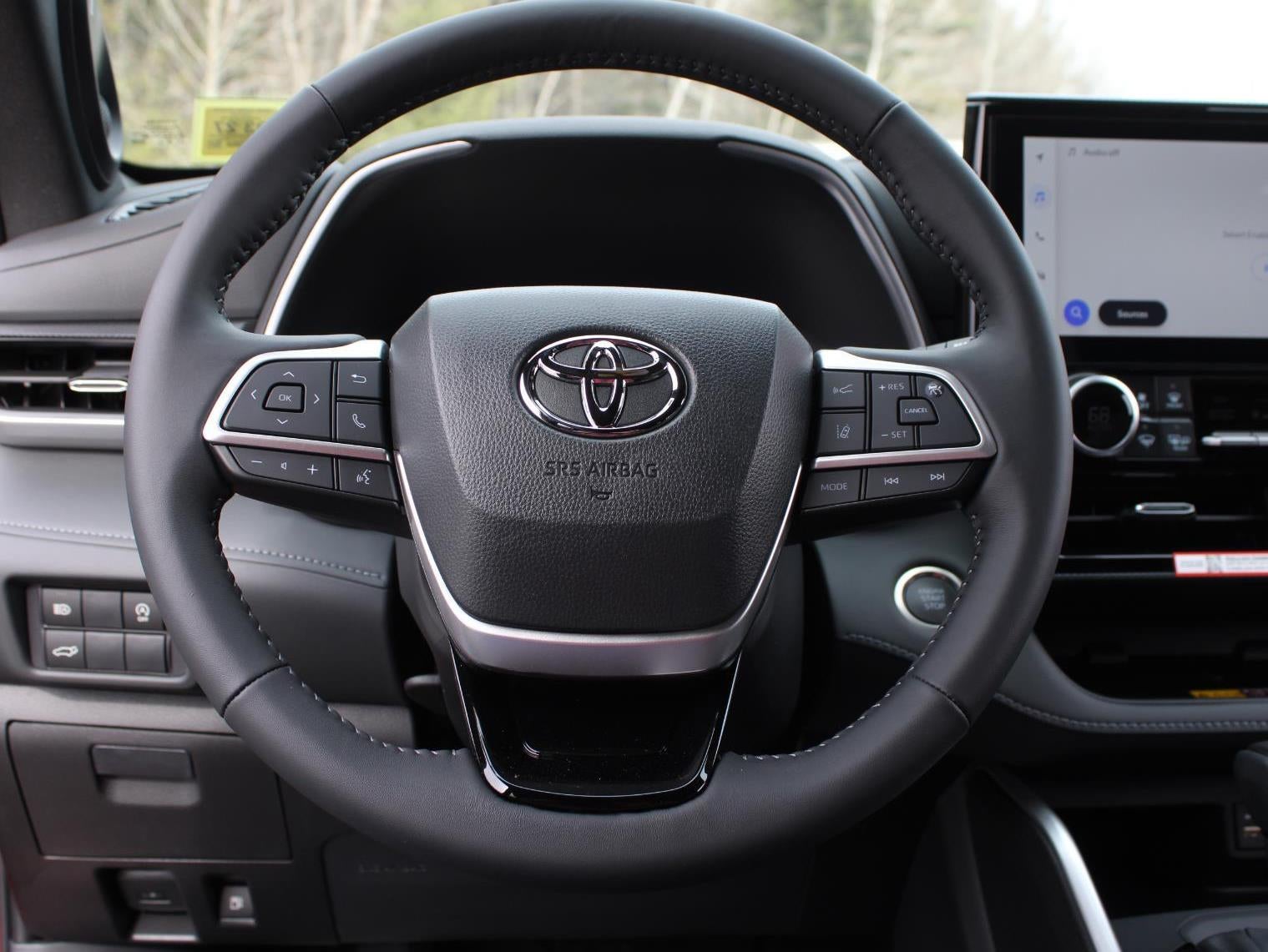 2026 Toyota Highlander XSE