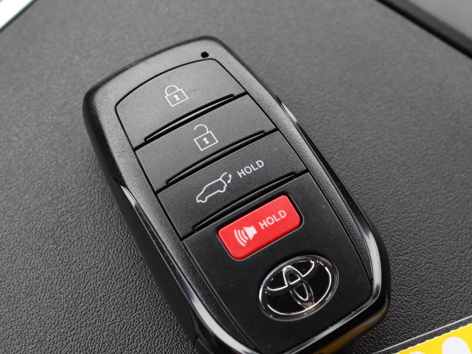 2026 Toyota Highlander XSE