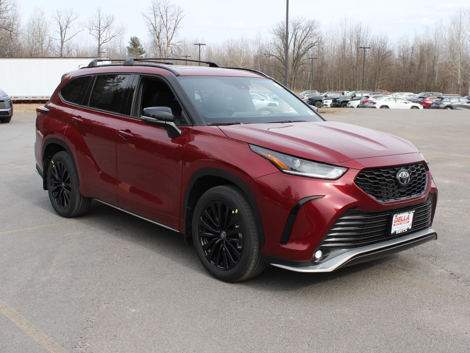 2026 Toyota Highlander XSE