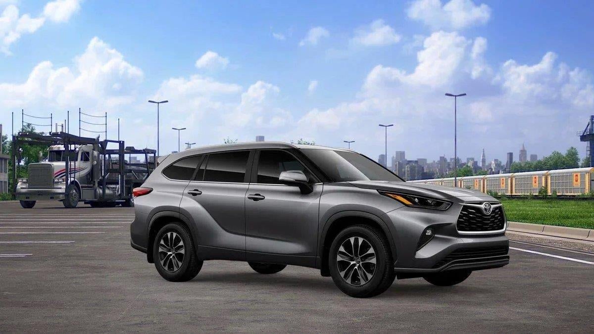 2026 Toyota Highlander XLE
