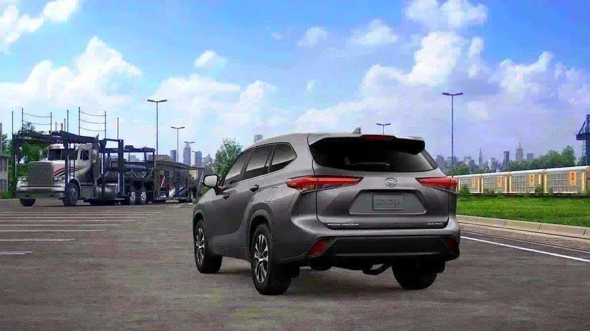 2026 Toyota Highlander XLE