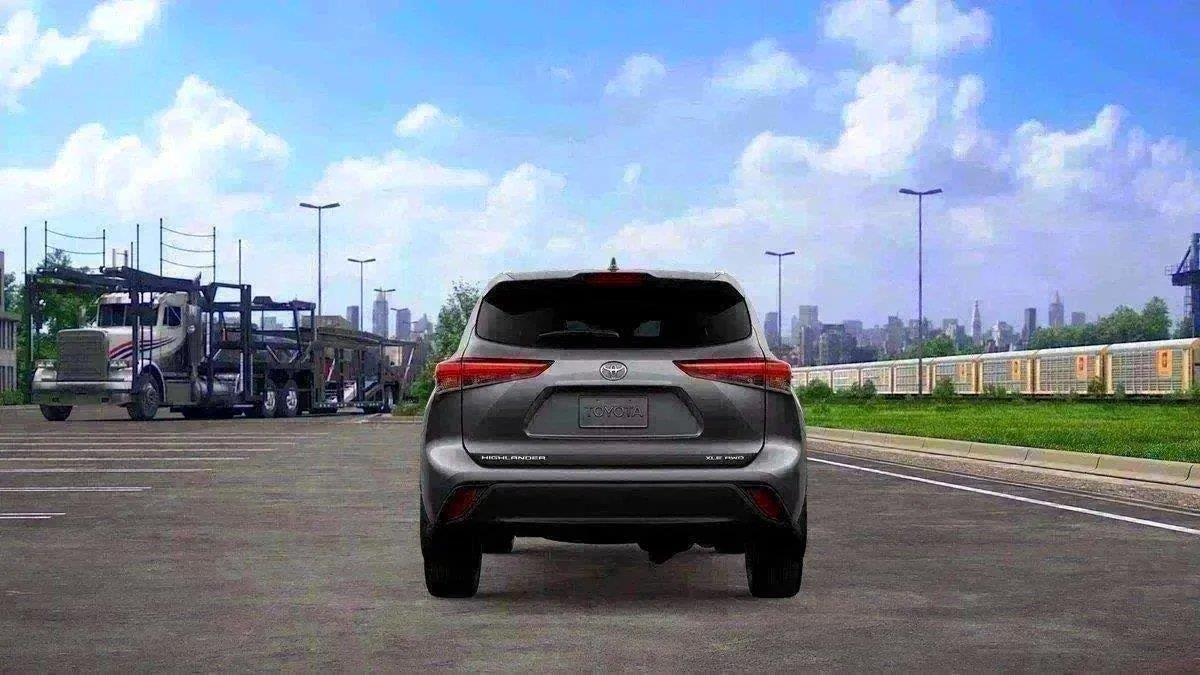 2026 Toyota Highlander XLE
