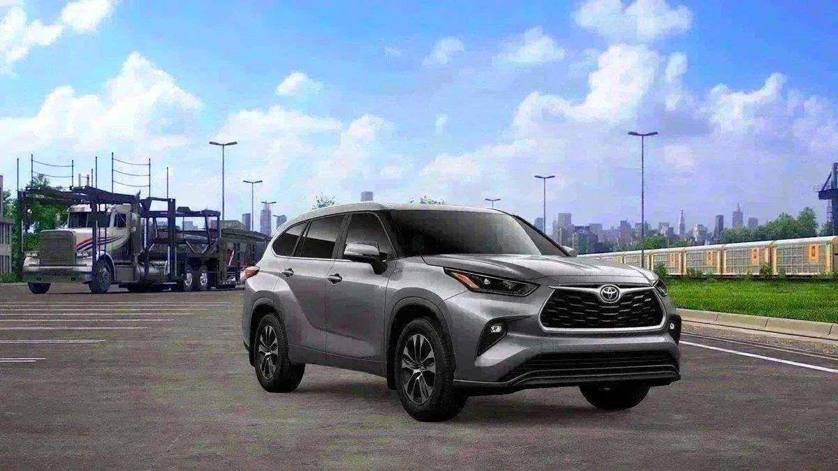 2026 Toyota Highlander XLE