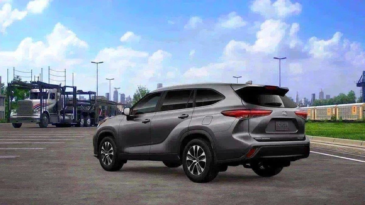 2026 Toyota Highlander XLE