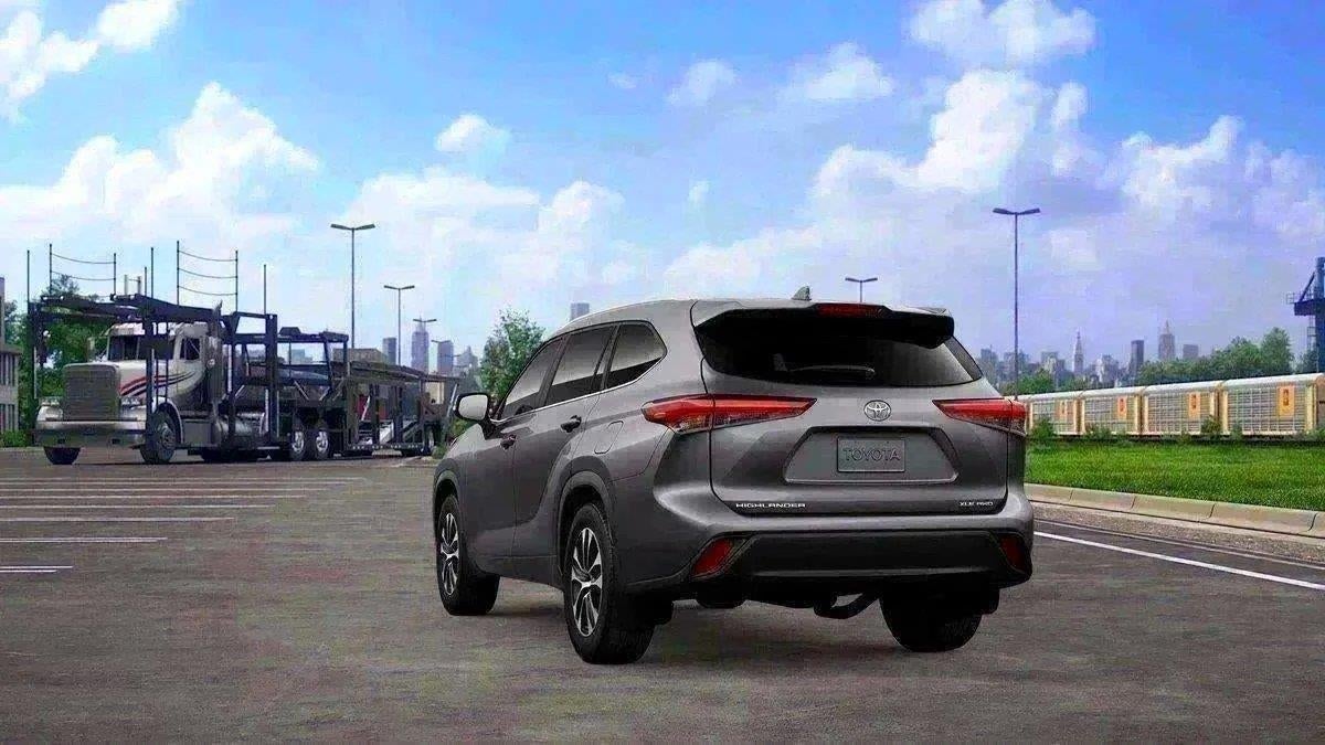 2026 Toyota Highlander XLE