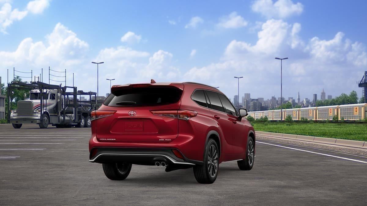 2026 Toyota Highlander XSE