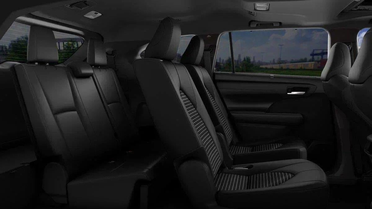 2026 Toyota Highlander XSE