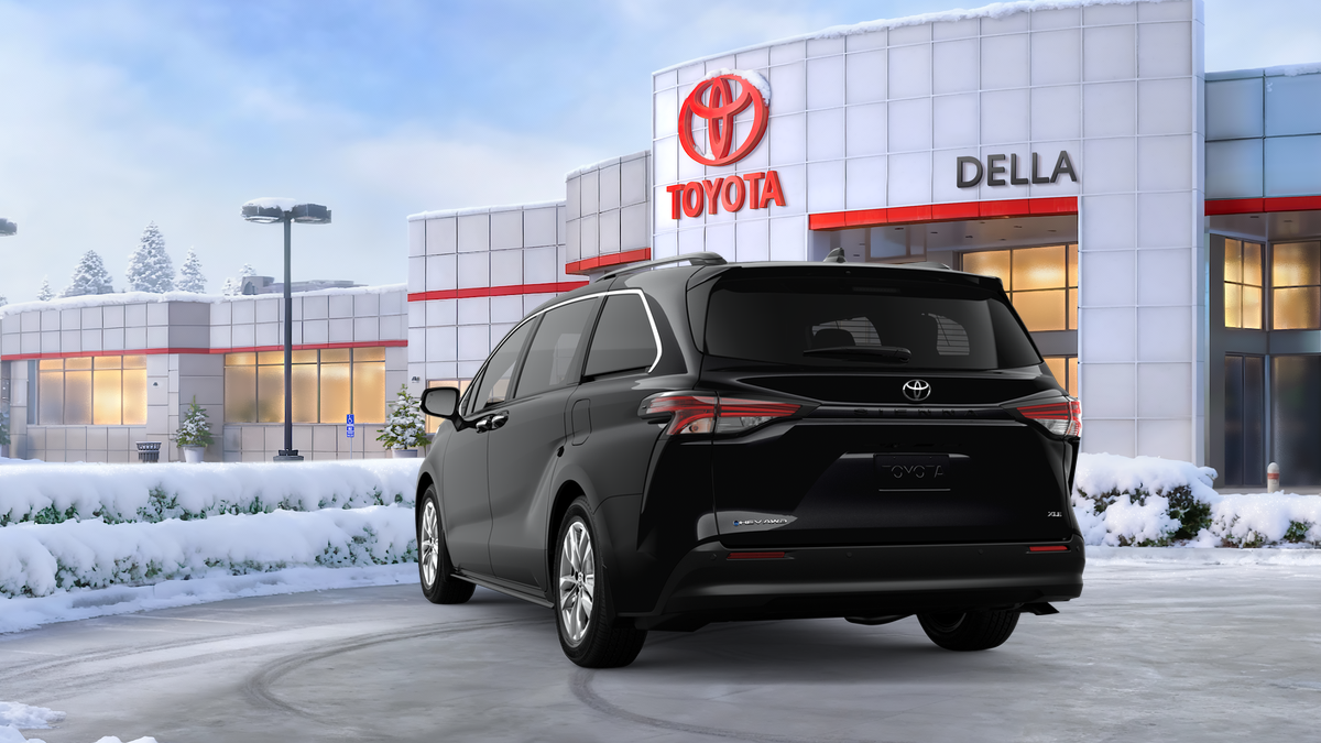 2026 Toyota Sienna XLE