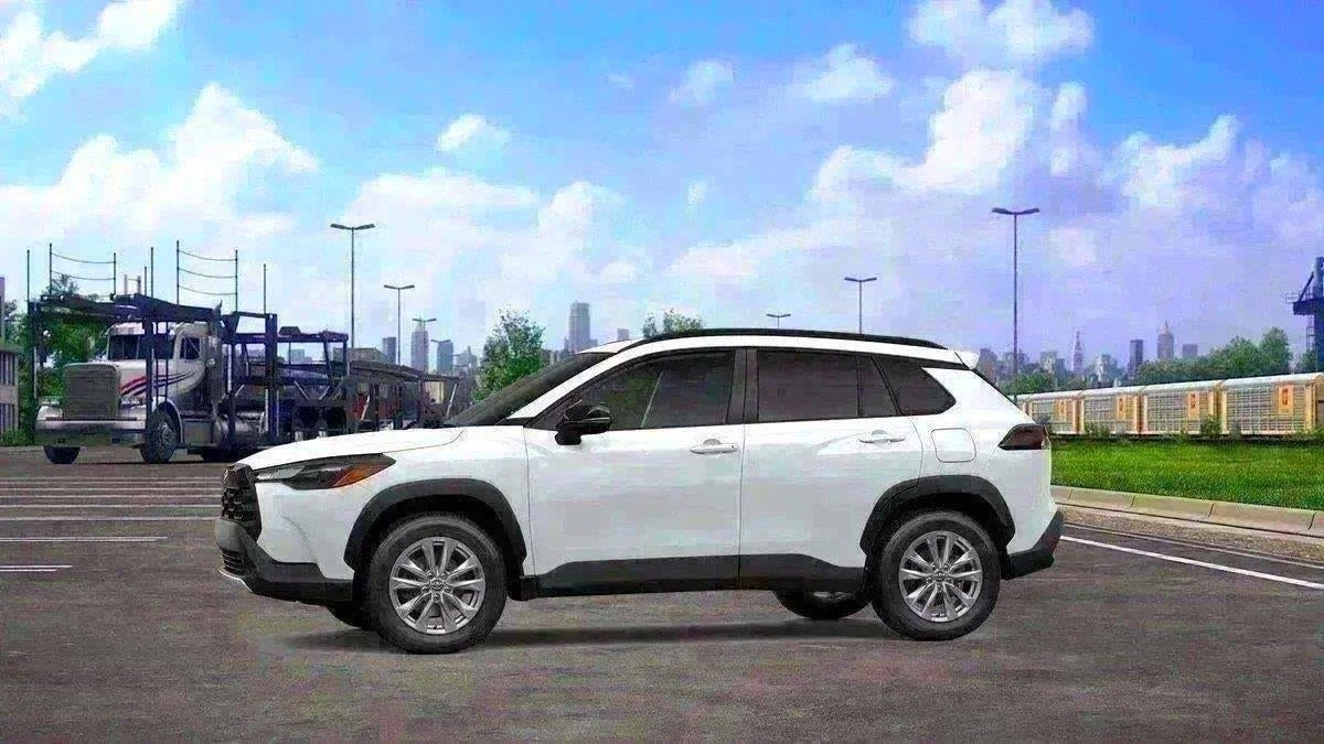 2026 Toyota Corolla Cross LE