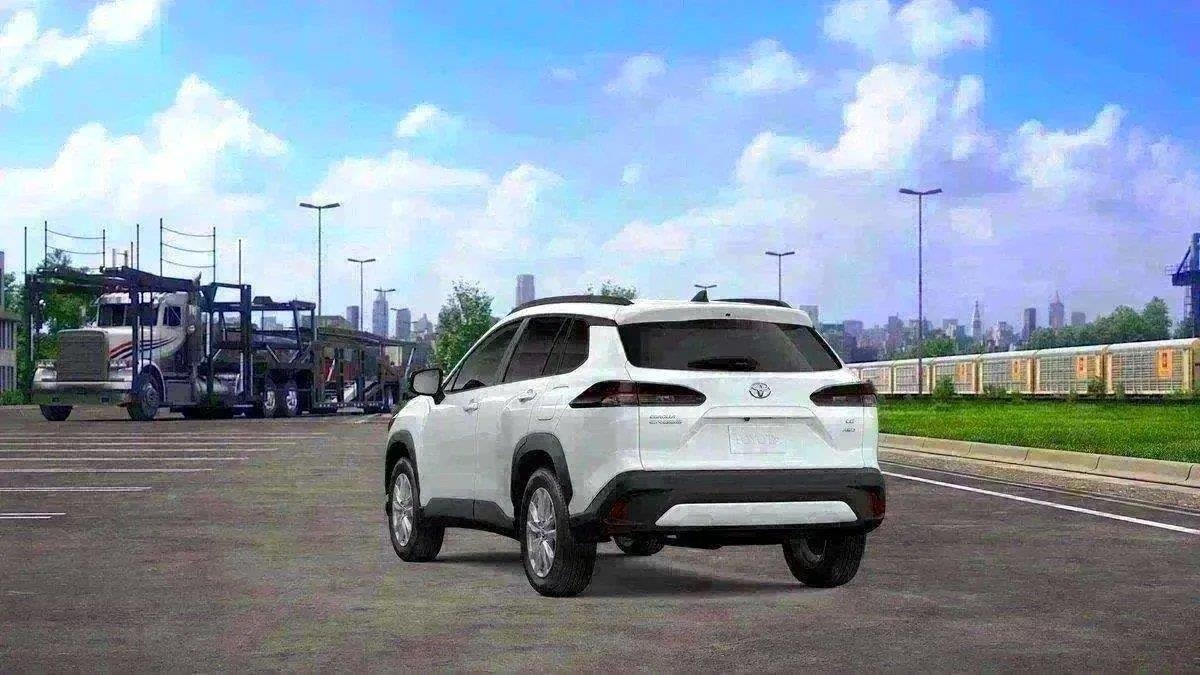 2026 Toyota Corolla Cross LE