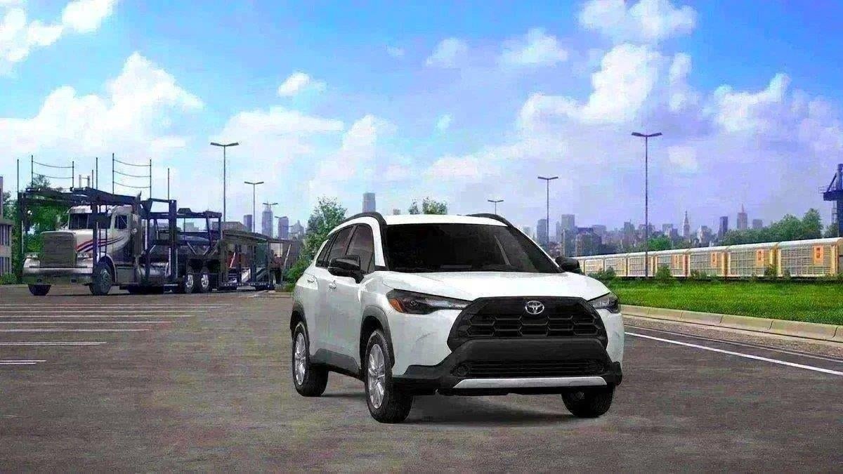2026 Toyota Corolla Cross LE