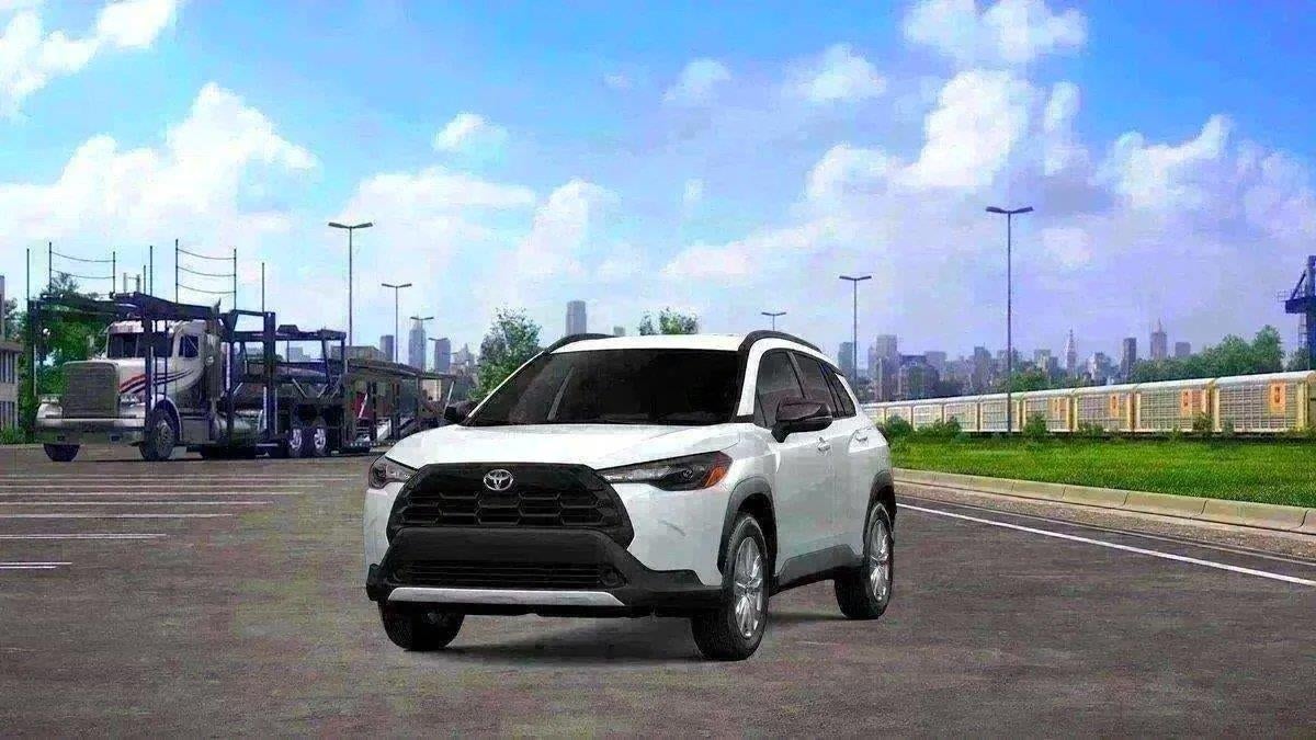 2026 Toyota Corolla Cross LE
