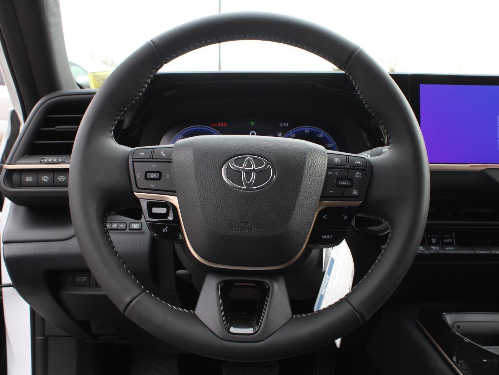 2026 Toyota Toyota Crown Signia XLE