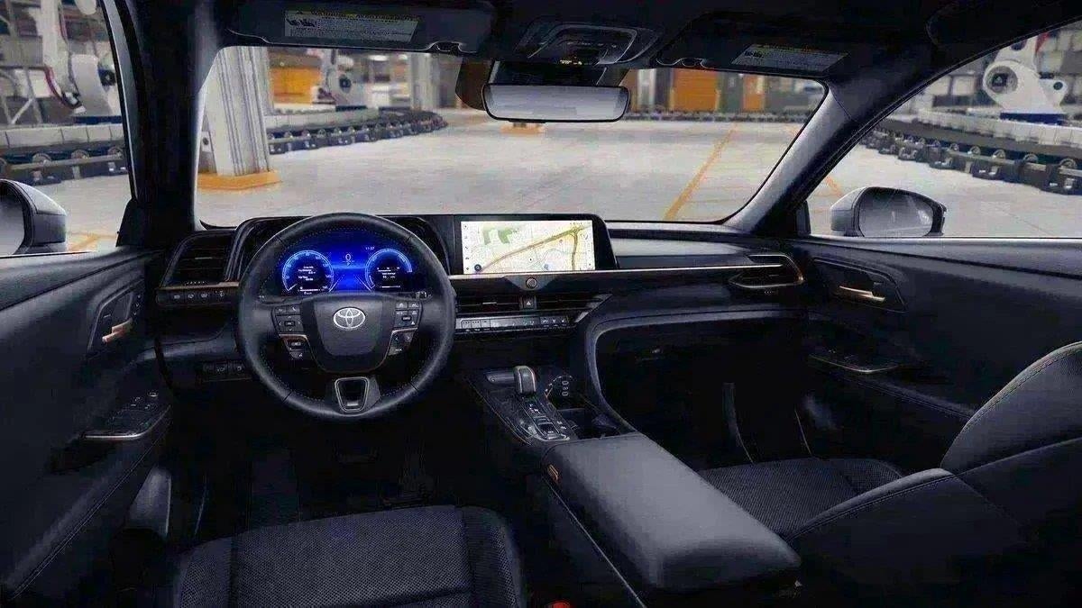 2026 Toyota Toyota Crown Signia XLE