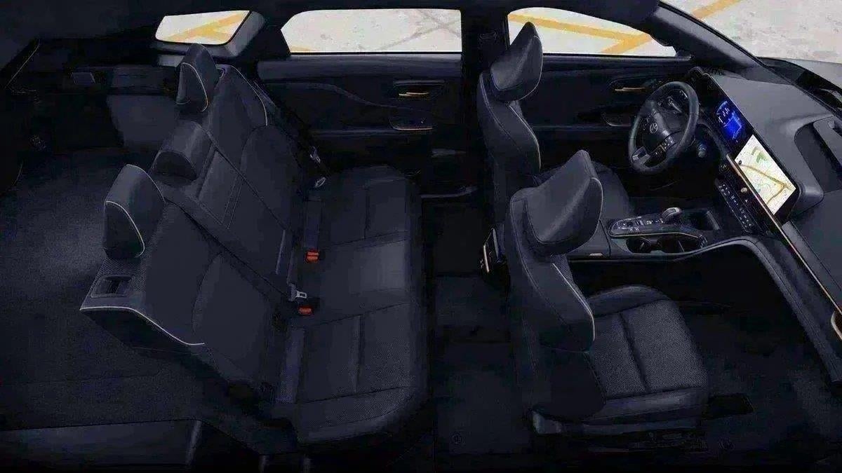 2026 Toyota Toyota Crown Signia XLE